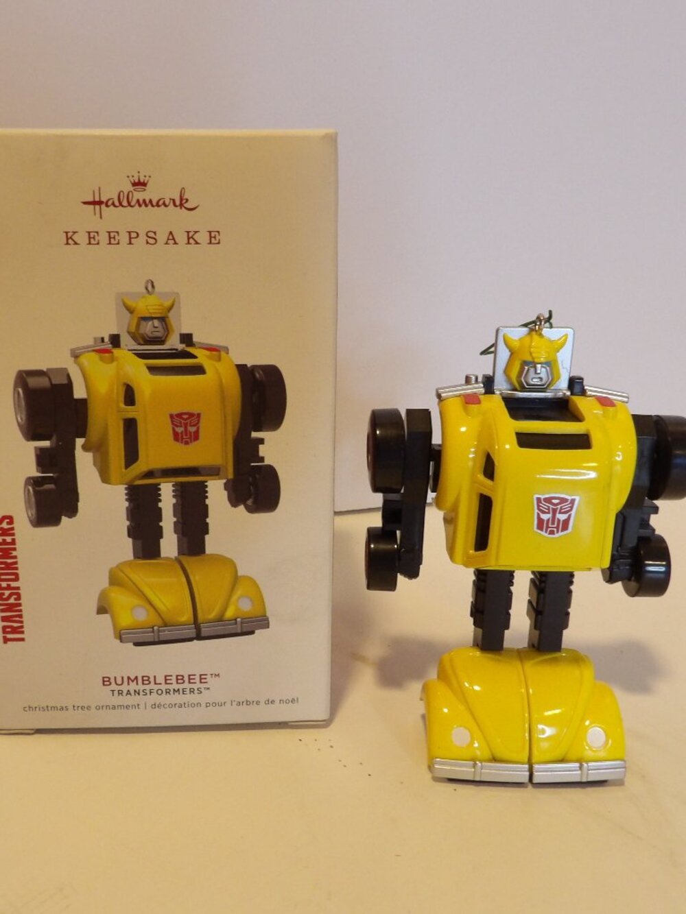 + * 2019 TRANSFORMERS BUMBLEBEE HALLMARK ORNAMENT BRAND NEW